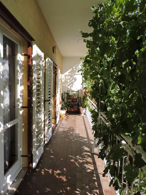 Ferienwohnung Maja Makarska Exterior foto